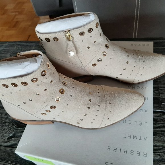 Geox D Kennity C Suede Ankle Boots Sizes 8 & 10 - Picture 2 of 5